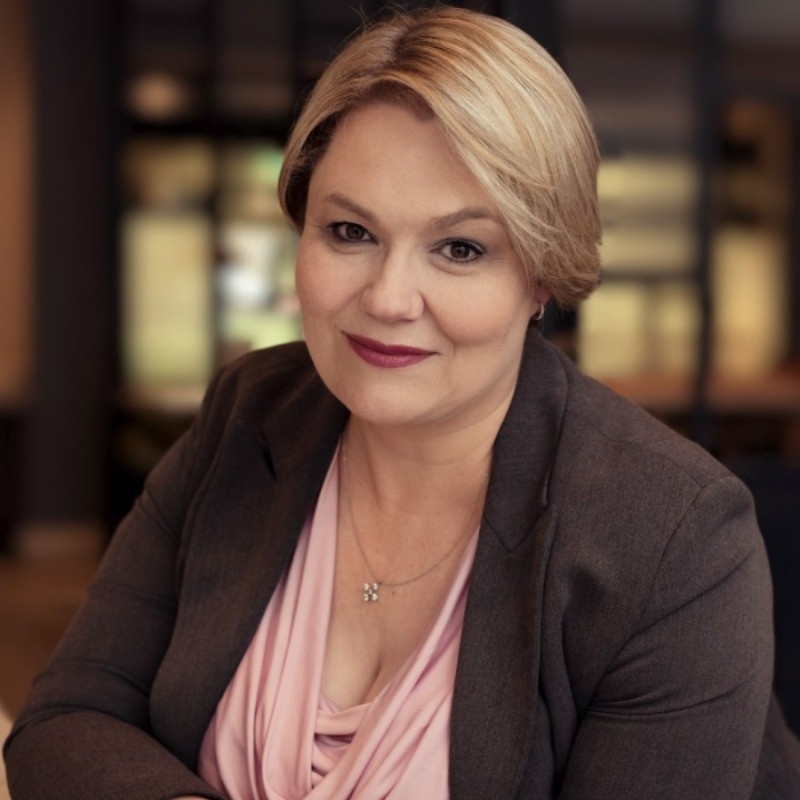 Debbie Venables – Senior Consultant.